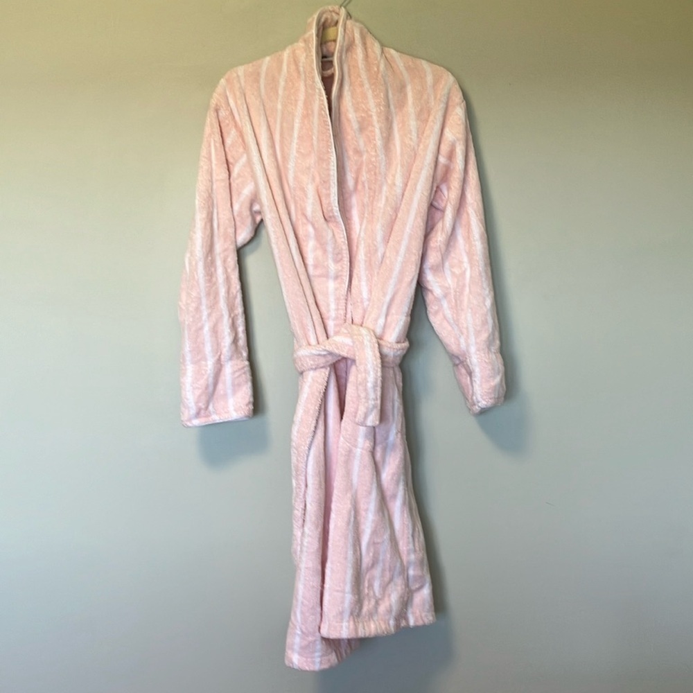 Brooklinen Pink Robe